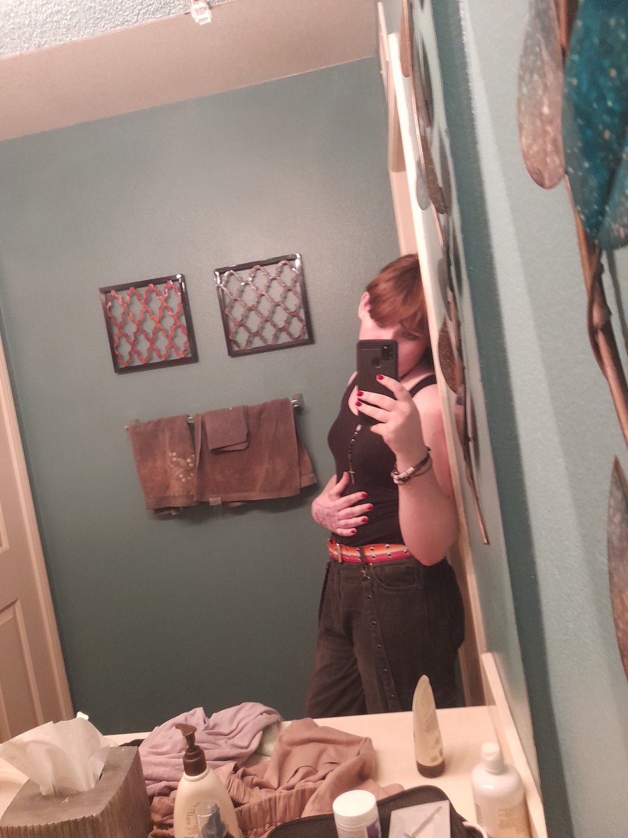 your_ccgf's tweet photo. am i crazy or is this like the best I've looked? https://t.co/yZmXQbPUT7