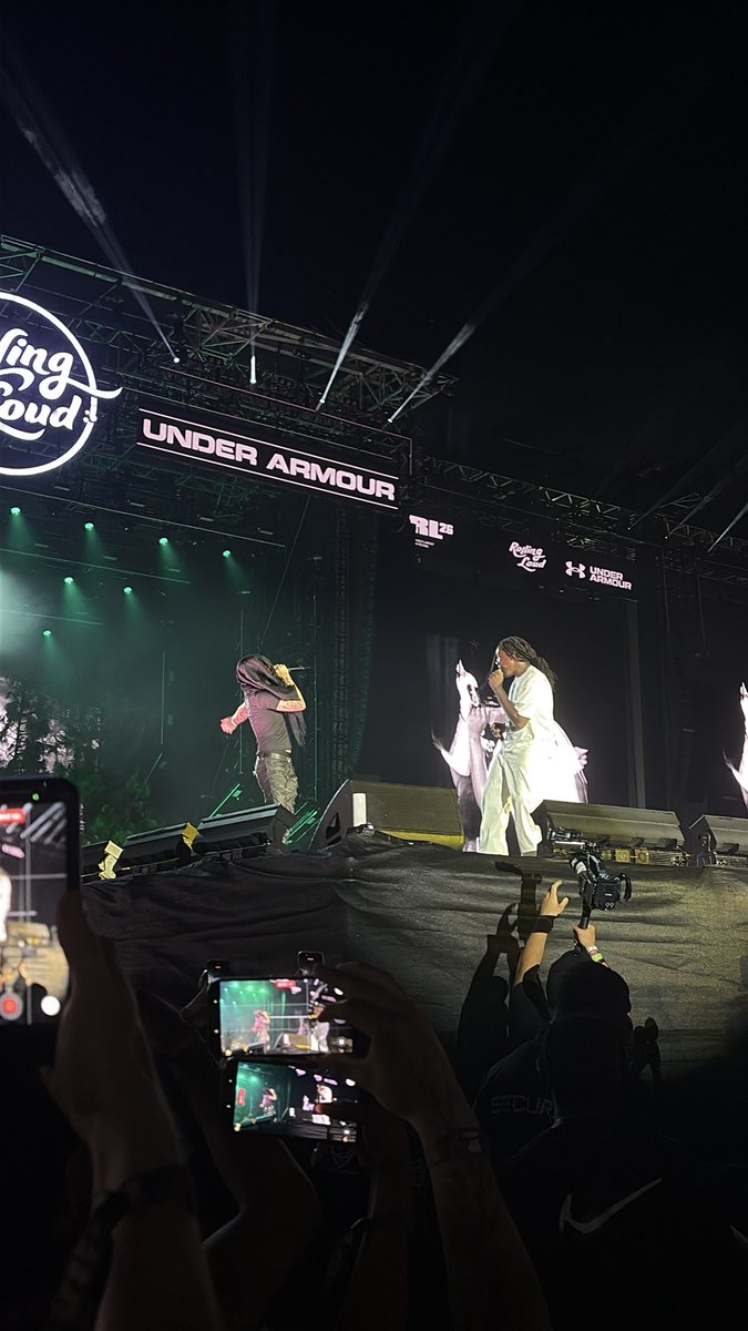AnthonyRomano8's tweet photo. @RollingLoud I miss you so much

Whether it’s in Florida or Europe, announce the next one SOON!!!

Always is the best 3 days of year

Going to underground rap for RL Orlando was such a fire move https://t.co/V73T7Yiz7w