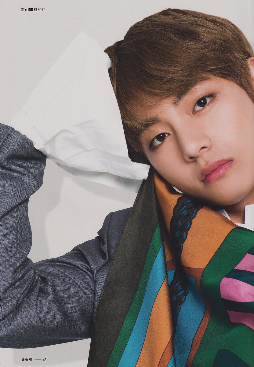 btsfancafe__twt's tweet photo. [scan] BTS 4th ARMY Membership Kit (2/2)

#BTS #방탄소년단 #ARMYZIP https://t.co/G1iXVl5PXh