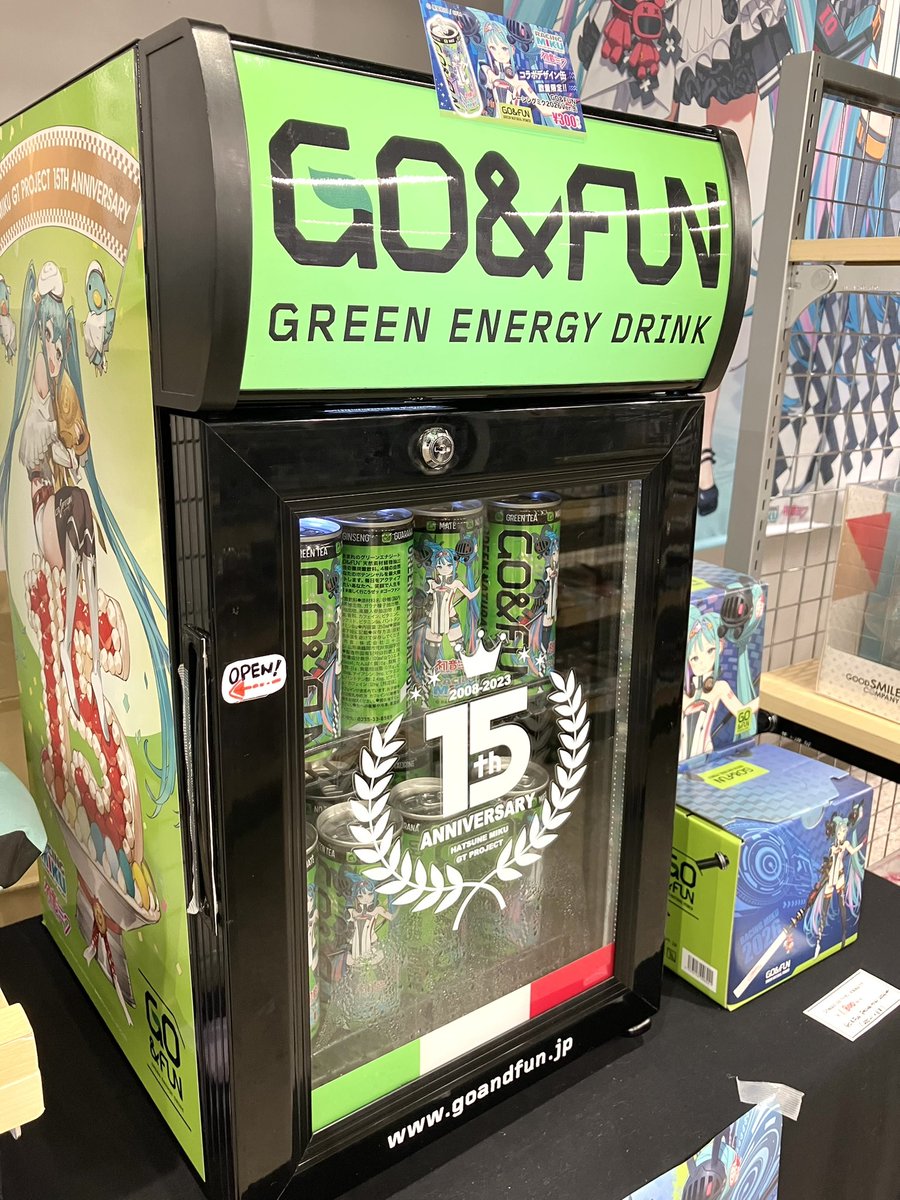 GSRshopbyFOREST's tweet photo. 【GOODSMILE RACING 2026 SEASON POP UP STORE】in Akiba CO Gallery

🔸ピックアップアイテム🔸
『GO&amp;FUN RACING MIKU 2026 Ver.』¥300 税込

冷蔵庫にて販売中🍹冷えてます🧊

#レーシングミク2026 #GOFUN https://t.co/BcX09dG5ae