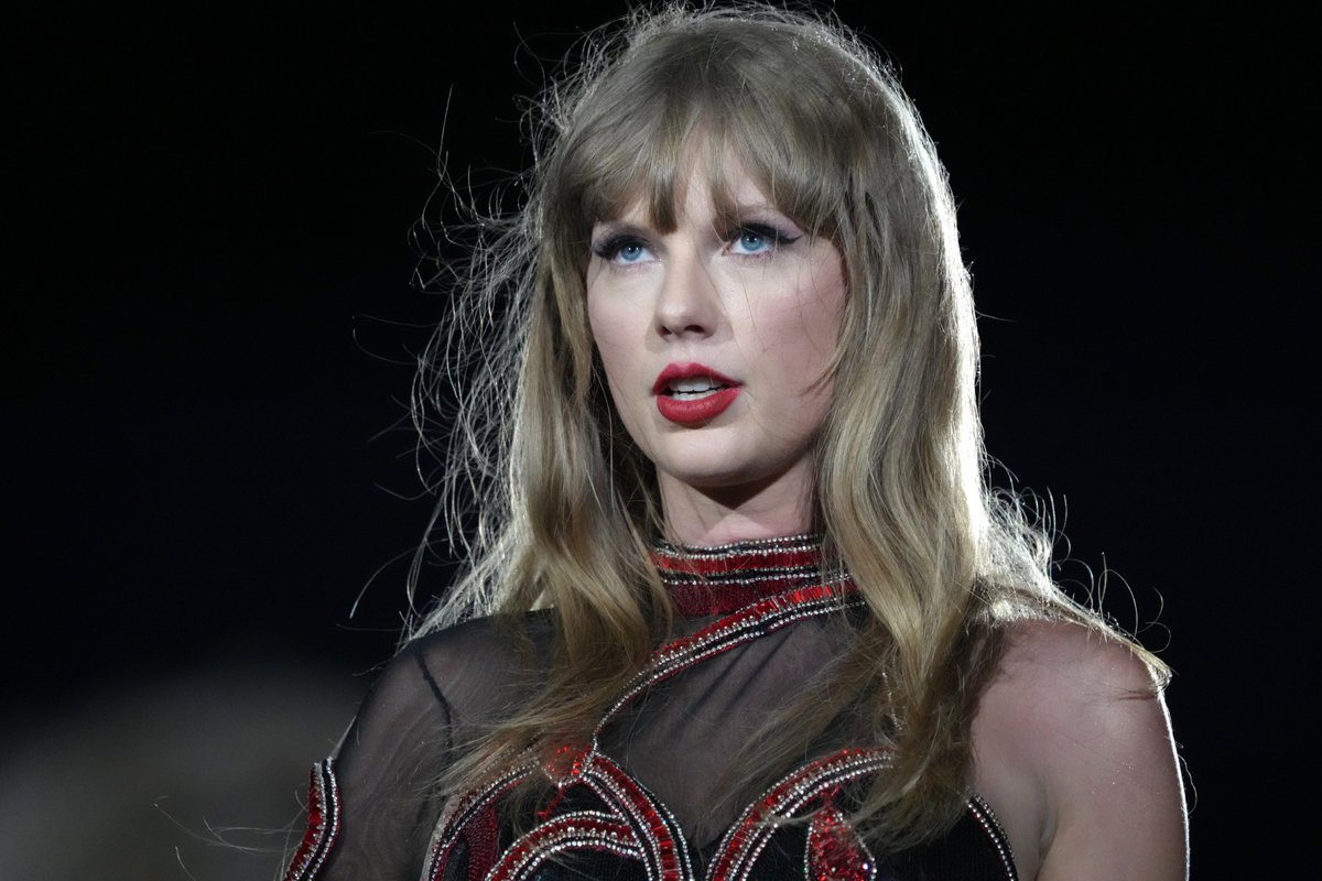 4k_taylorr's tweet photo. The Eras Tour | Santa Clara, California — July 28, 2023
300+ UHQ Photos Thread https://t.co/2kQfsYYcbb