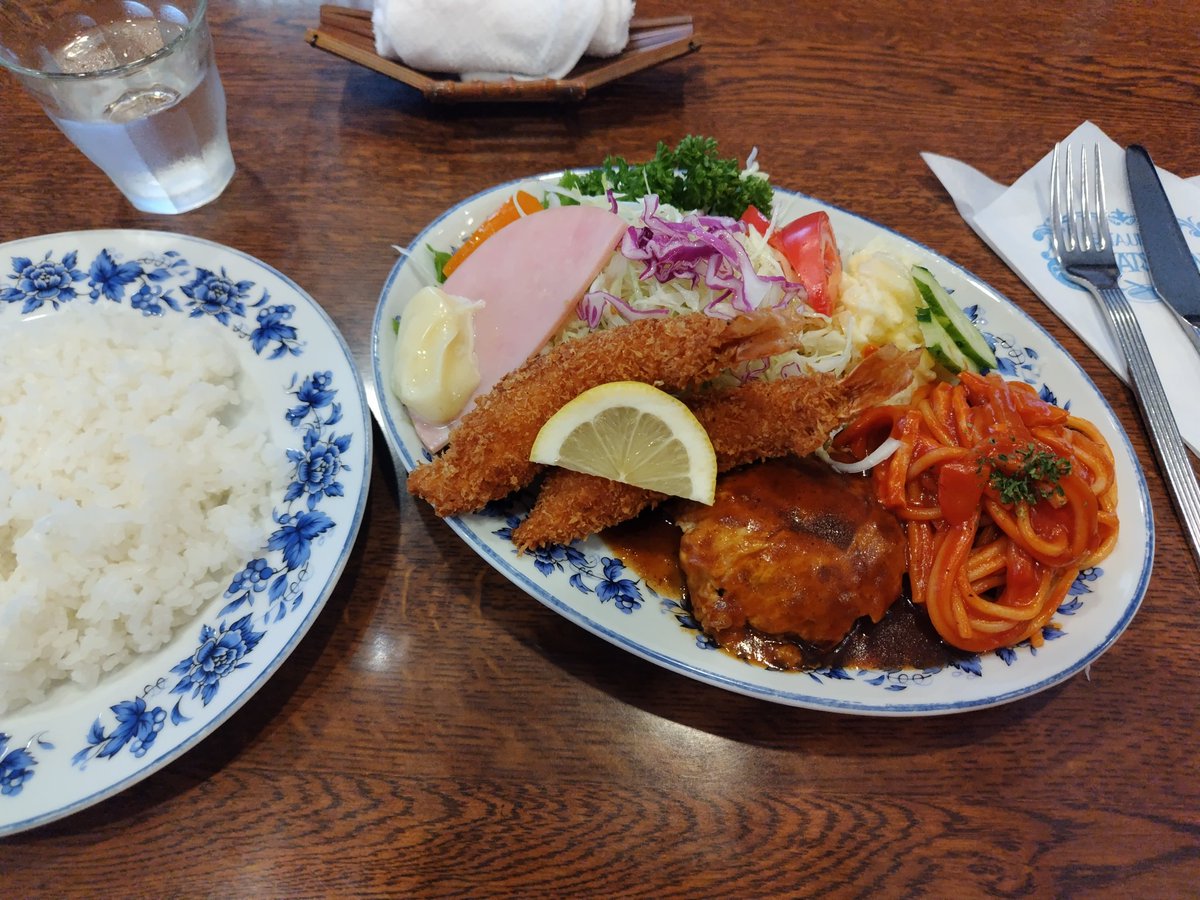 gamuraden's tweet photo. お昼は津市のレストラン中津軒さんで
Bランチ https://t.co/v5rp0ssGjJ