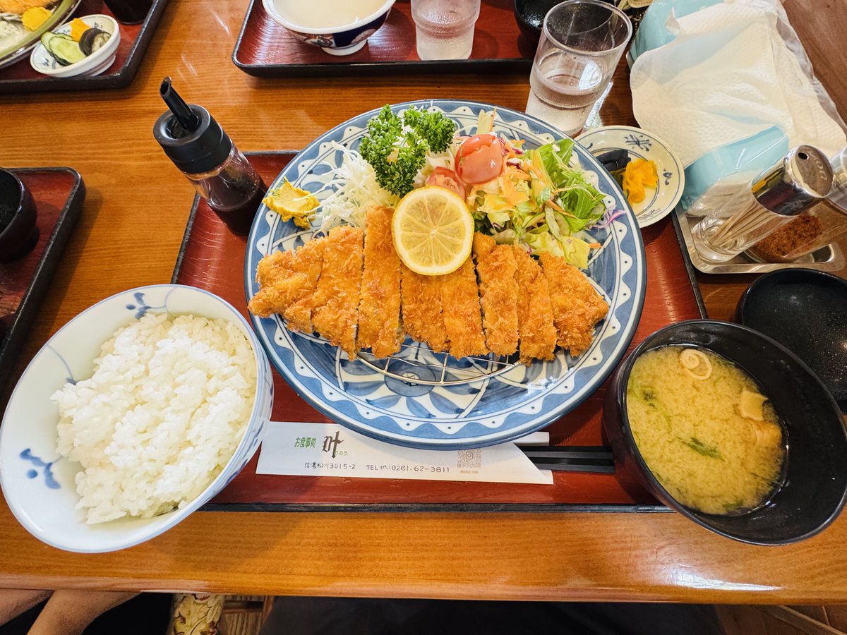 SERIES_257's tweet photo. 男らしくうんめぇとんかつ食いに来た https://t.co/79i69lyao7