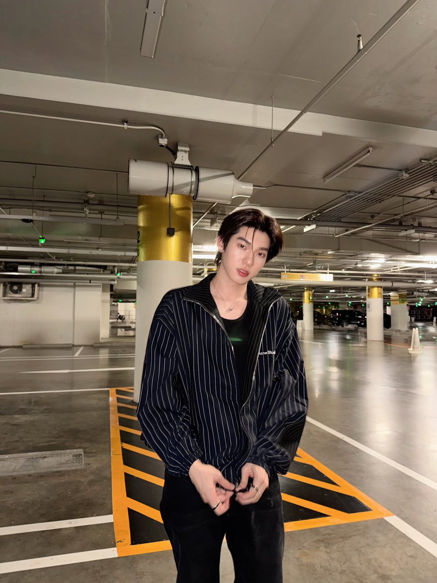 eeqlanwoil's tweet photo. คือถ้าเธอทำผิดเธอต้องพูดว่าอะไรคะ

ตี๋นั่นแหละผิด. https://t.co/pWimur6fO8