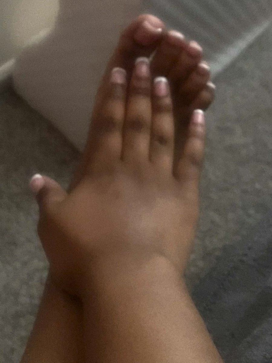 Lalaa_205's tweet photo. Cash App only !!🥰😋 looking for a sugar daddy to spoil with my pretty toes every day with whatever requests you have 🤤🤤 https://t.co/gTZPCfUglK