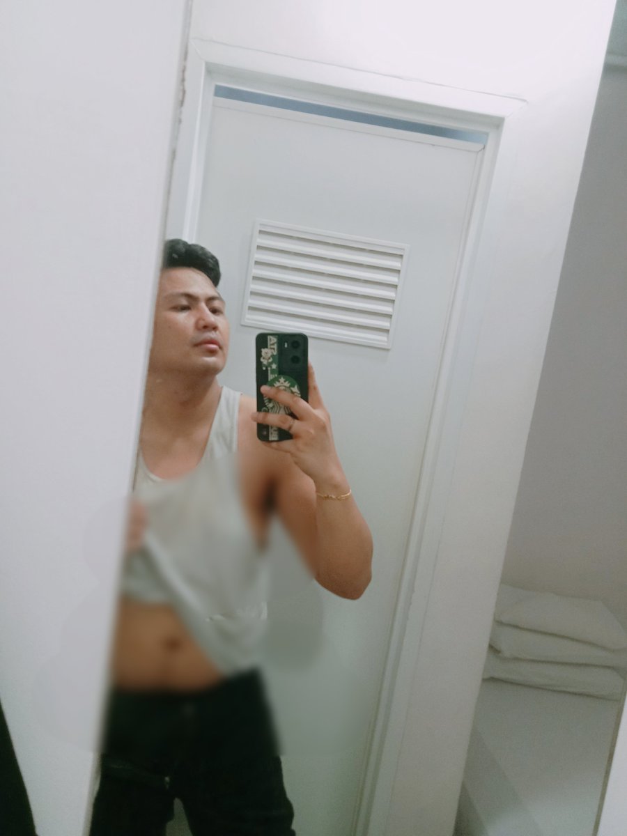 Matthewmassuer's tweet photo. available today butuan city book now☺😊just txt or call 09662608656 for booking and reservation for massage. 
#butuanmassuer 
#alterbutuan   
#LegitMassage 
#butuancity 
#massagetherapy 
#tall,moreno and gentlemen
#5,9 height
#highlights 
#followers https://t.co/CXRNfnw8Z4