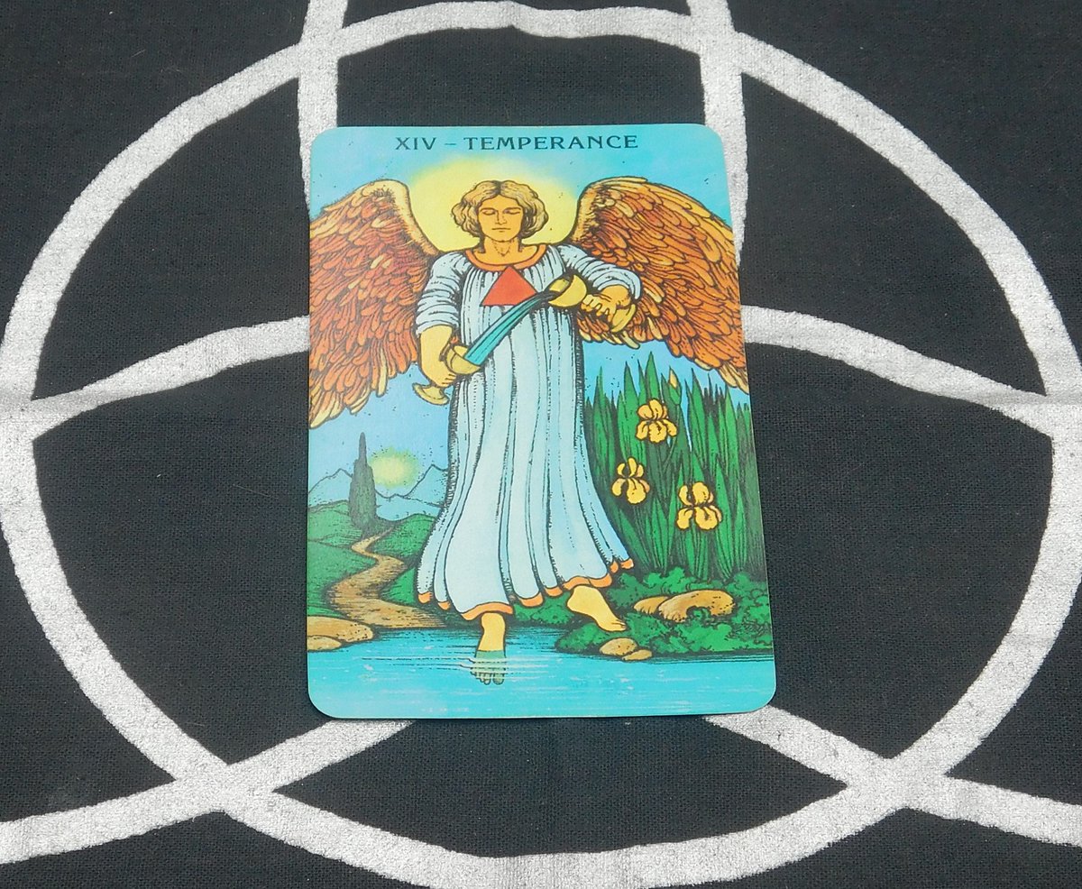 revheydi's tweet photo. Tempence 
Rev Heydi Tarot. https://t.co/fZ2tawSgam
