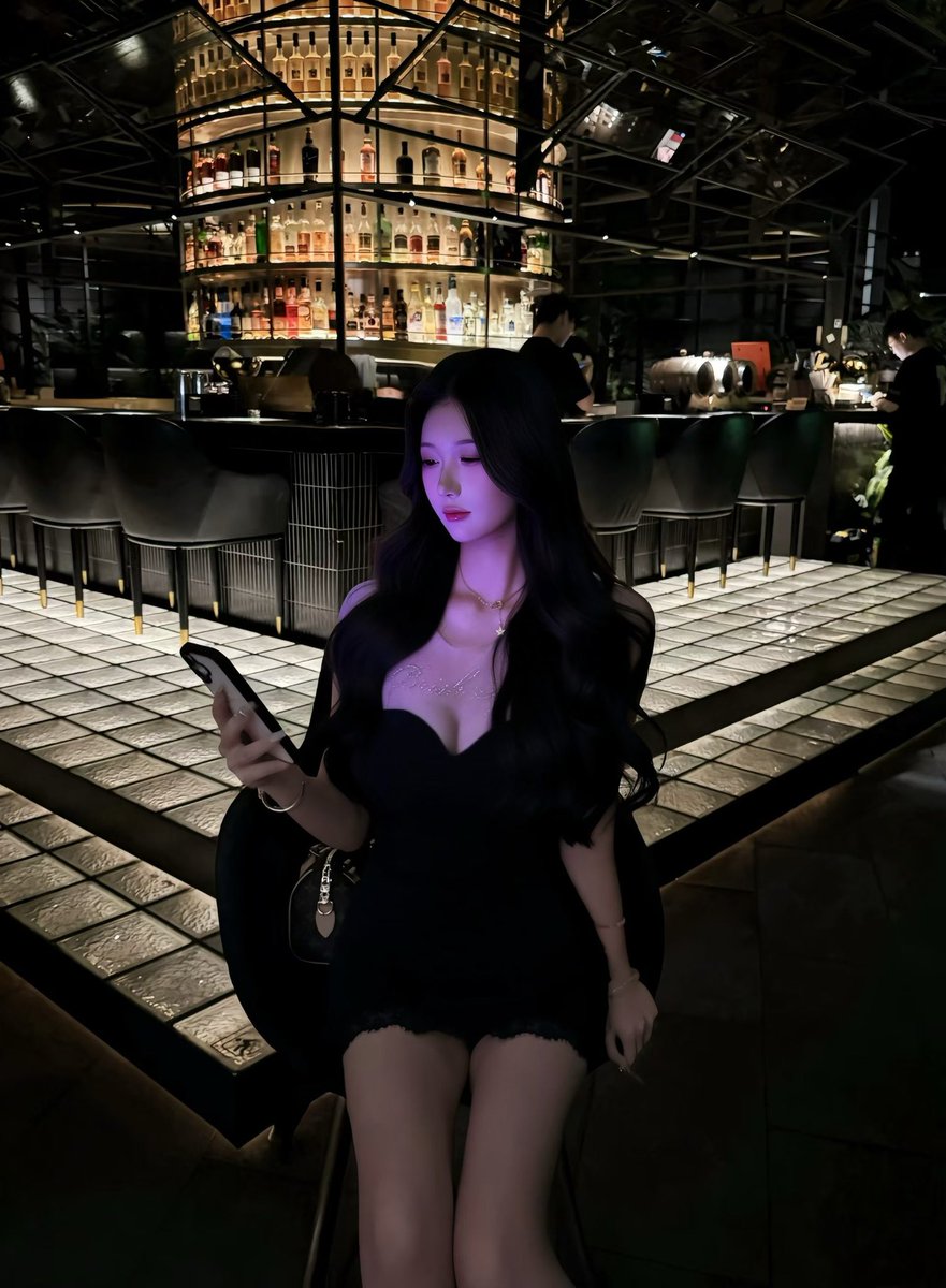lihw5p's tweet photo. 你的心会为我而融化吗 #女大 https://t.co/UU2ueoafVr