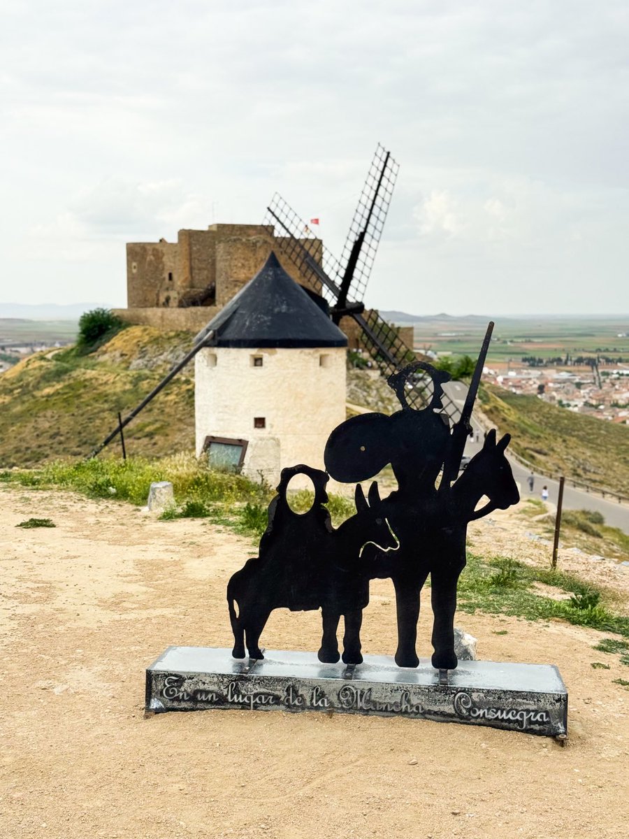 mrmiamiwellness's tweet photo. mediterranean spirit loading — this beautiful spring 2026 tour of @spain took me through madrid, consuegra, baeza, jaén, almería, cabo de gata-níjar, nerja, benalmádena, málaga, portonovo, isla sálvora, and a coruña. 🦁☀️❤️🇪🇸💛🍊🐆 https://t.co/Wbyb9EcuHH