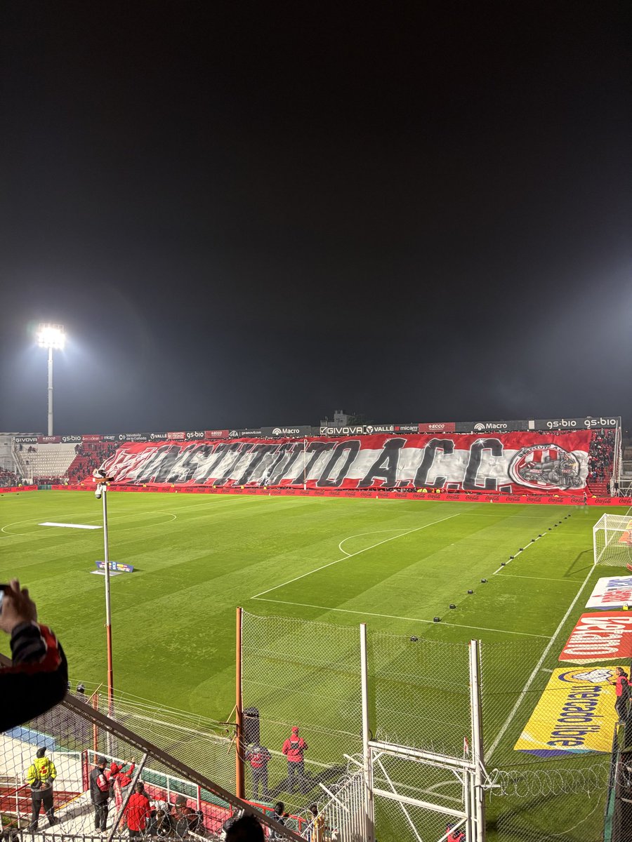 RInstituto_'s tweet photo. De parte de Recibimiento para ustedes 🇦🇹❤️ https://t.co/dNhkPYzF6K