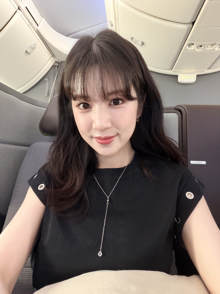 kendzkoh's tweet photo. Major love for the girls 🥹💗 https://t.co/HD6Z6QDFxs