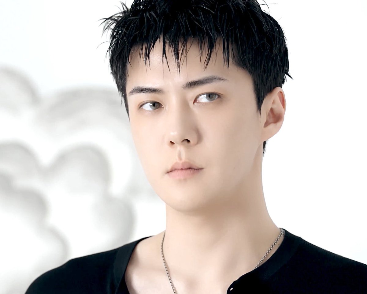 milkteus's tweet photo. sehun in gray contact lenses 🩶 https://t.co/72WX6AUHyb