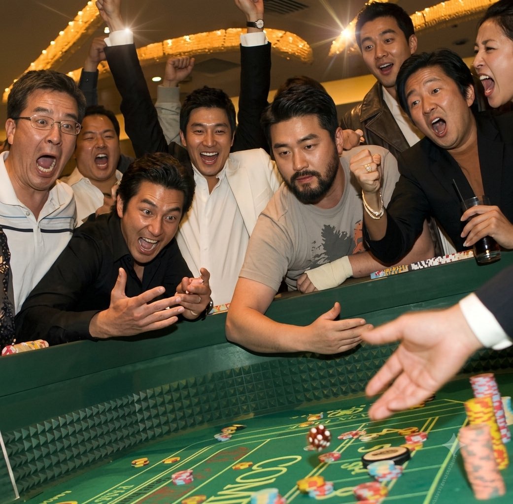 KennethDredd's tweet photo. Koreans when their trading platform says they can have leverage on a triple leveraged etf https://t.co/it53A56LjW