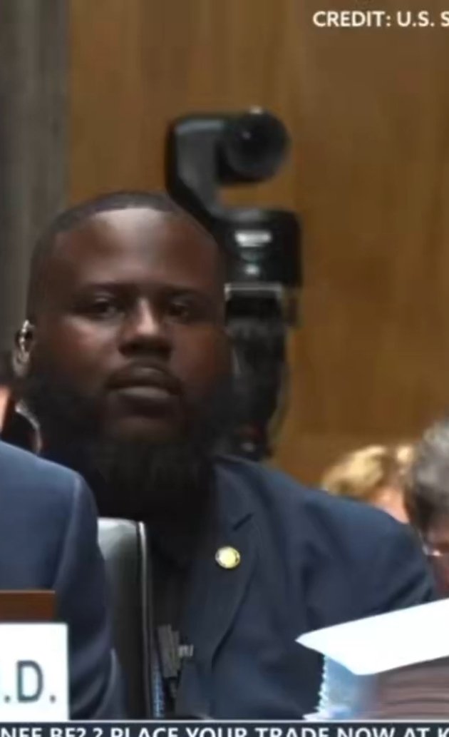 mendozamicah17's tweet photo. What pin is he wearing?

Fauci had federal protection til early 2025 that started april 2020. Fauci wasn't entitled to secret service detail. But recieved federal protection due to death threats because of Covid ironically.

Who is that agent? Which agency? Marshals?

If it's Marshals, I'm gunna go out on a limb and say Fauci has already been detained.

Current investigation? Military?

Why would Fauci still have federal protection?