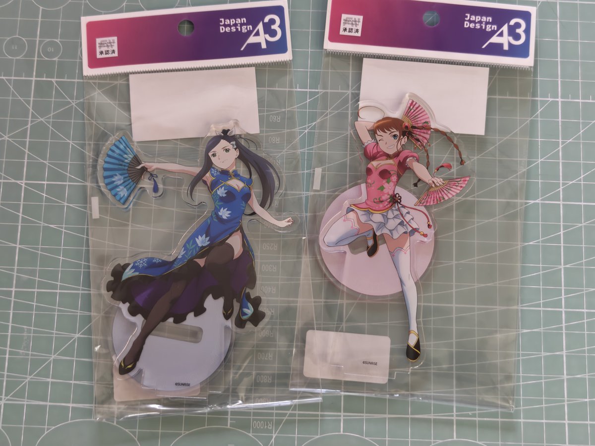 ShioKa0809's tweet photo. アリカとナツキのアクリルを買いました https://t.co/92tZhsl0pU