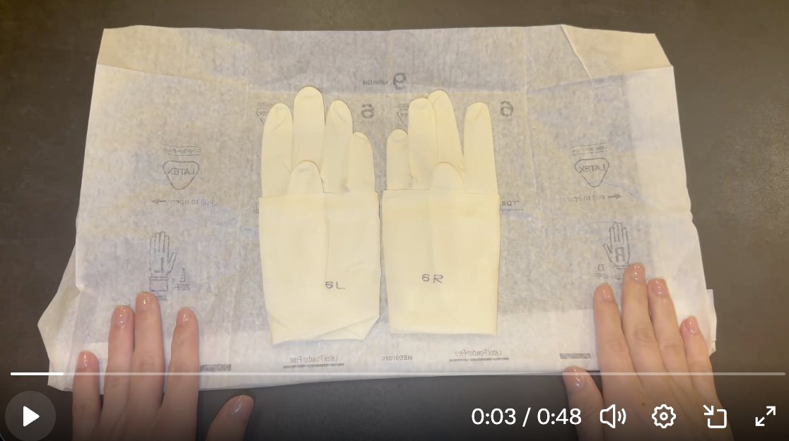 RobbieMeriales's tweet photo. @Meghwatt For non-medical peeps, laying down hands on the inside/sterile part of the wrapper is the breach in sterility https://t.co/w9GTGzr1dR