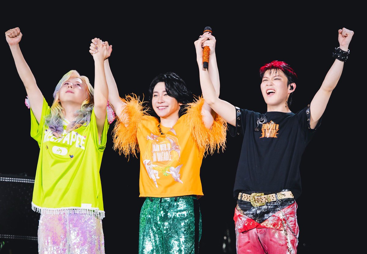 INFO_MGA_FC's tweet photo. 📚 本日発売
ROCKIN'ON JAPAN 9月号

🍏『ゼンジン未到とイ/ミュータブル〜間奏編〜』
別冊特集 「ZENJIN MITO TO MEMORIAL BOOK」 を収録✨

ライブの熱量と軌跡を一冊に凝縮した、
保存版の内容です📖

▼ご購入はこちら
https://t.co/DcYmbS1v9r

#MrsGREENAPPLE
#ROCKINONJAPAN https://t.co/v7wFKXAWpG