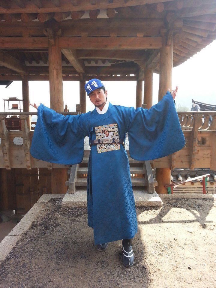 deogi0328's tweet photo. 와 진짜 ㅈㄴ 한결같아서 박수를 드립니다 https://t.co/dWyUSt618M