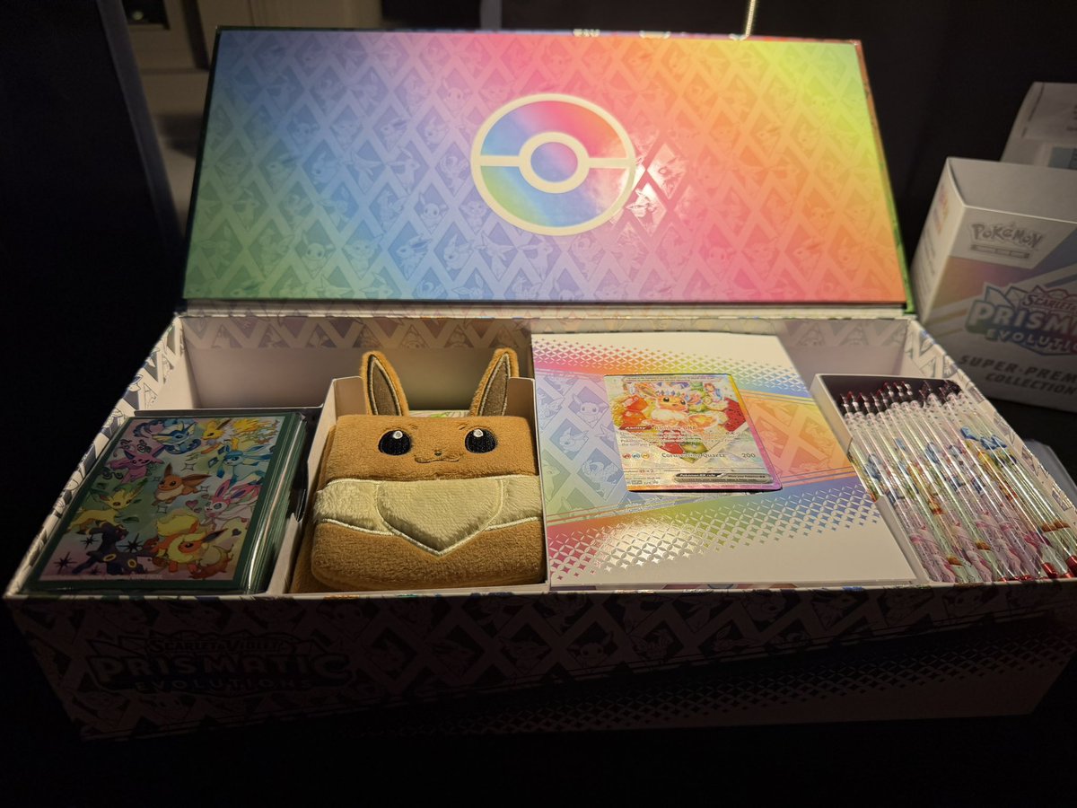 CardFoo's tweet photo. Just a friendly PSA to keep your prismatic evolutions Pokemon sealed. Turned $350 into $15 really quick 😂 21 packs opened https://t.co/Sa2N87VfI2