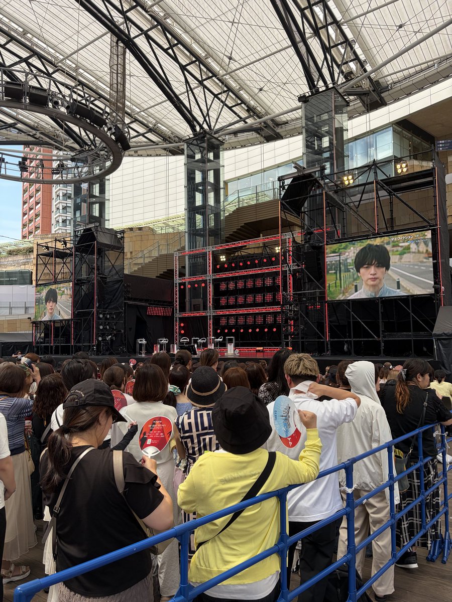 J_P_Deadlock's tweet photo. #マイフィクション
ファンイベント行ってきました！！
暑い中、たくさんの方が来てくださっていて、感動で、頬を伝うのが汗か涙かわかりませんでした。
玉森さんもイベントの中でおっしゃってましたが、５話はかなり重要な回（※それを受けての6話ヤバいです！　これは僕の談）なので、お楽しみに！！ https://t.co/fali1c4xNI