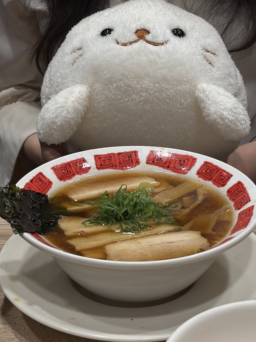 fuwasirashera's tweet photo. らーめんキメめるてぃ https://t.co/k3D6Ifo6Lm