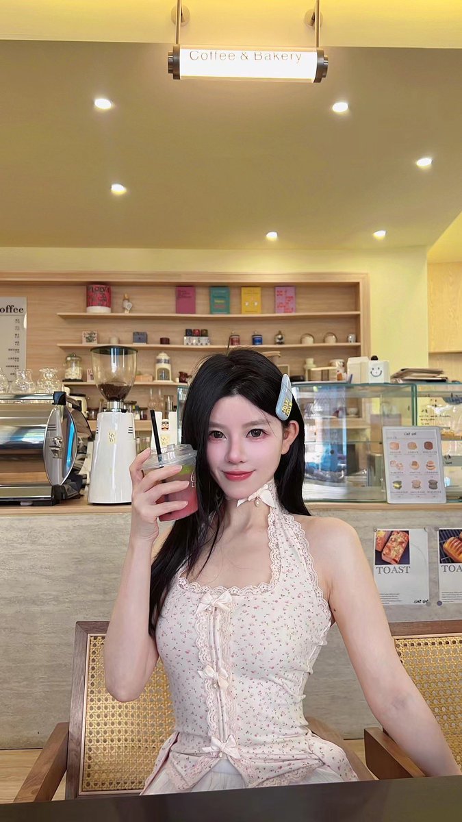 wang5746639's tweet photo. 干杯吧朋友
#宁波 https://t.co/chgZCAZwwa