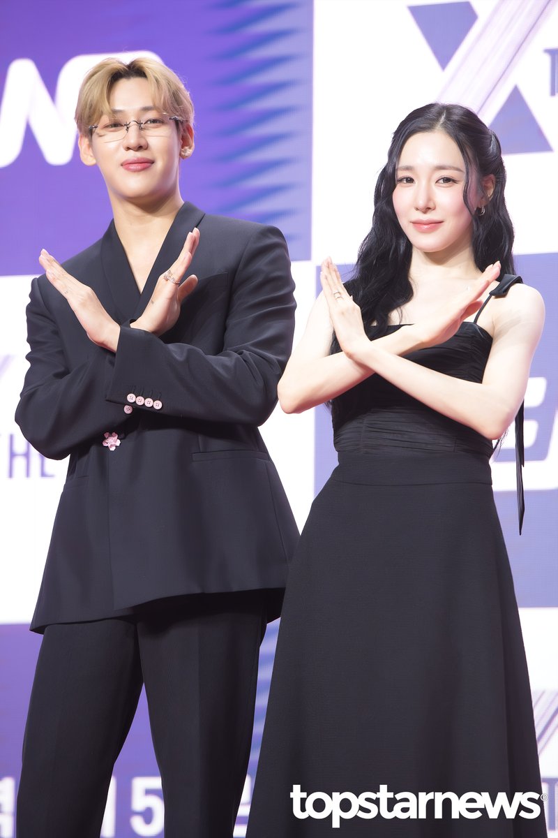TSN_PHOTO's tweet photo. [HD포토] 뱀뱀-티파니 영, ‘XTL의 MC 커플’ (엑스 더 리그 제작발표회) #엑스더리그 #프리뷰 #뱀뱀 #BAMBAM #갓세븐 #GOT7 #티파니영 #소녀시대 #SNSD https://t.co/ryeNvVduft <- Original Photo https://t.co/HZtURAYgcP