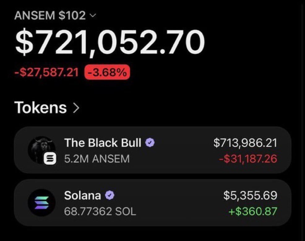 Cryptodiane's tweet photo. This guy just retired from a memecoin 

$102 flipped into $721,000 in 4 days

This can be you 

Lock in.

I will make you rich

https://t.co/VC49qU1wjy https://t.co/u1FTxpiYQt