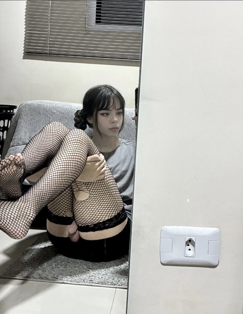 iluvyouxanax's tweet photo. not gay if i look like a girl i guess🤷🏻‍♀️

#trans #XOTAAWARDSㅤ #trap #femboy #sissy #PINTOSAWARDS #shemale 

~rt if you a real one😼❤️‍🩹 https://t.co/P0gWILz2K9