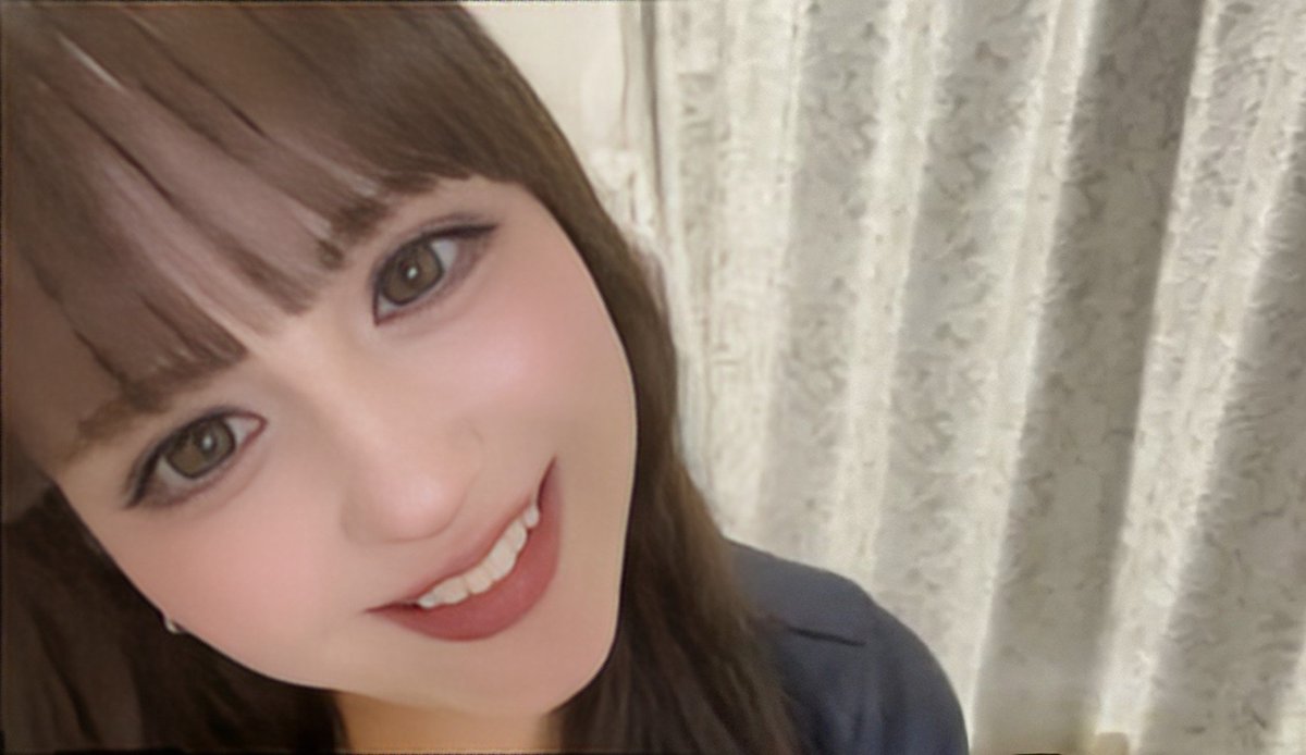 kataharu1970's tweet photo. 昨日もお疲れさまでした〜今日もいろいろ頑張って〜( ゚∀゚)ノ🍅
#めろさなちゃ
#白鳥沙南
#LITMOON
#りとむー今日は撮影とか https://t.co/LJLn1Hg2Kx