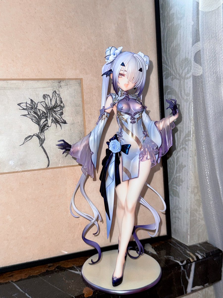 sirixius's tweet photo. 妖兰！
awaken家的旗袍妖兰 无敌水贴
涂装: @YOZORA0v0 夜空神
因为个人喜欢这个角度 单入了原本左边的黑旗袍模 委托夜空老师上了白色 也算是独特！ https://t.co/76ULcutt6H