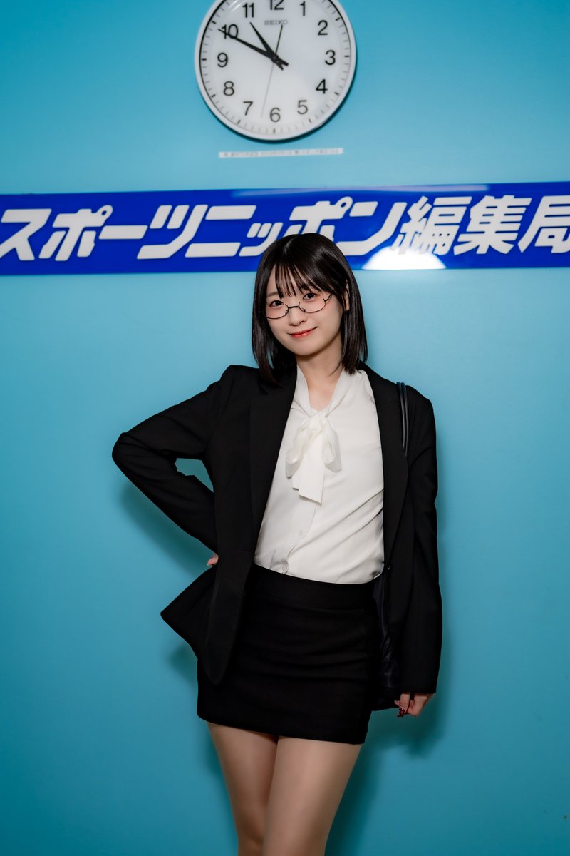 ryookuun2020's tweet photo. 期待のスポニチ超新星社員だった頃
（モデル:星名はるさん）

僕らが撮影で伺った時は
印刷所は入れなかったのですが
別日であるこの動画では潜入されているようなので是非👍

#星名はる
#アイロボ
#スポニチ
#portrait
#ポートレート
#アイロボInstagram https://t.co/oVGDdvwZTv