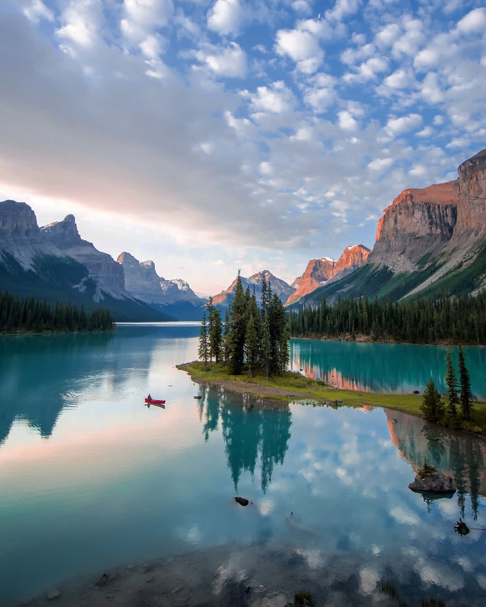 Earthpic613496's tweet photo. Jasper National Park, Canada 🇨🇦 https://t.co/96VrKWrzdM
