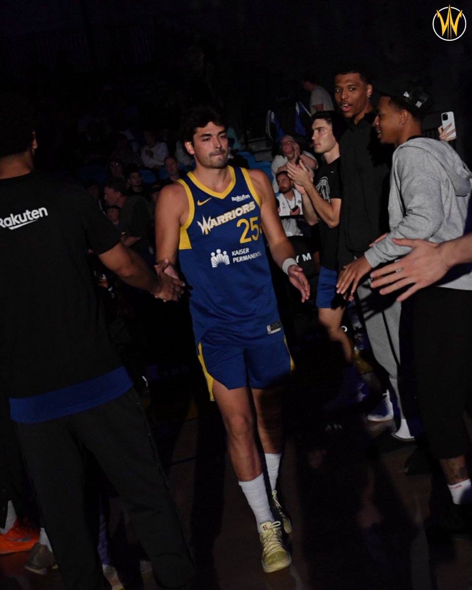 GLeagueWarriors's tweet photo. Snaps of No. 2οΈβ£5οΈβ£ #SeaDubs https://t.co/iNtgBnx1rU