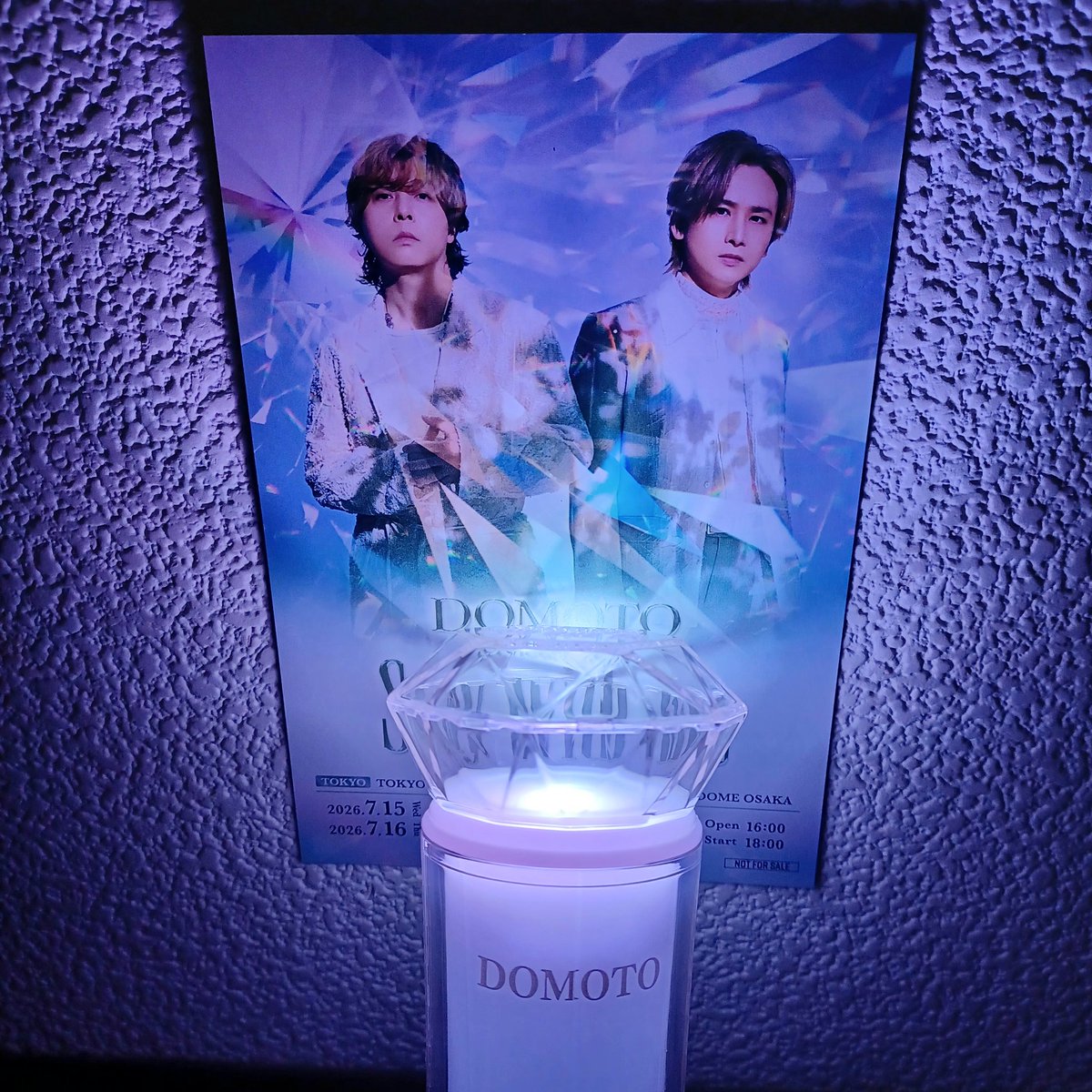 91kei211's tweet photo. 先週に戻りたい🥺
週末ビーバーだというのにまだまだ余韻の中にいる(笑)
赤と青のペンラの海キレイだったな。
なんならステージ見やんと客席見てたし(笑) https://t.co/Wl05dbKYyO