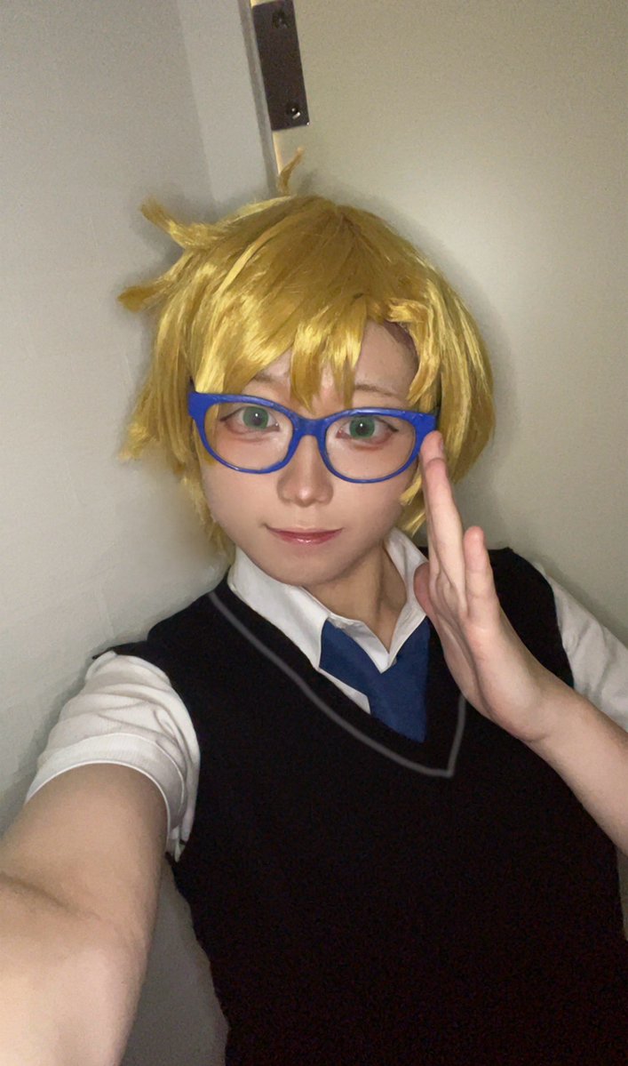 ni_kkk02's tweet photo. そくほーレンスペでコスきた😍😍😍😍😍初出し遊木㌠😍 https://t.co/vRLUXyAPMs
