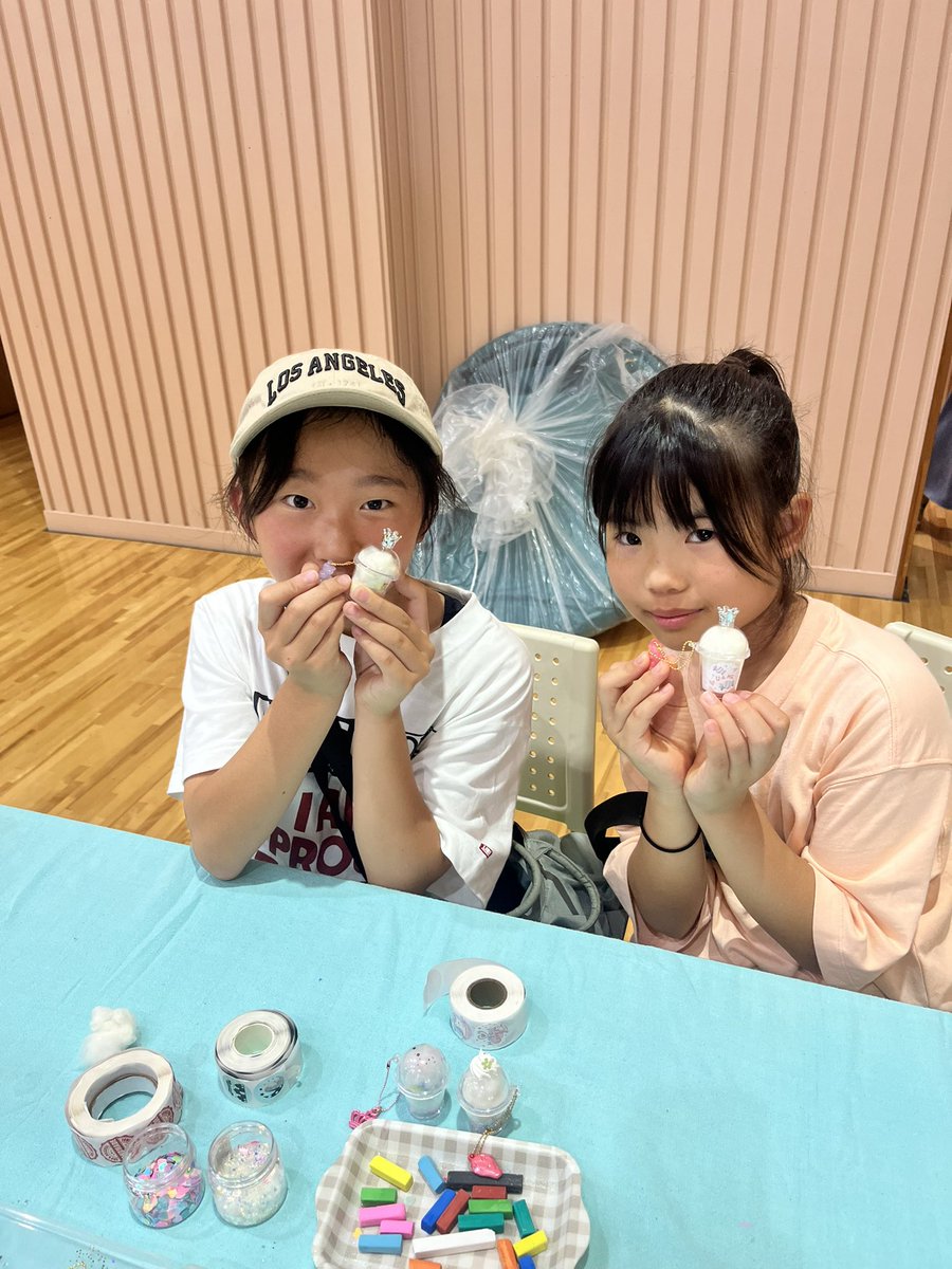 JIN_ITO_'s tweet photo. 🌳森の学校🌳防災キャンプ🏕️
先日高萩ユーフィールドで開催されたイベントに参加してきました✨

楽しく遊びながら学べるワークショップが沢山あり、子供達の夏休みがスタートしました🌈🏫

#情熱クラブ
#高萩ユーフィールド
#防災を日常に
#防災キャンプ https://t.co/unDkotVX5B