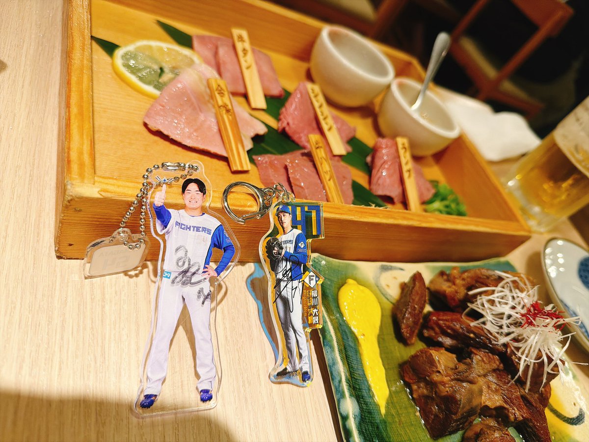F_KMFlooo14's tweet photo. ちっちゃんとお肉行ったよ〜(昨日) https://t.co/BihstTo6rr