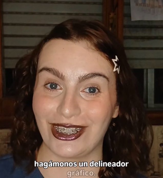 andresiquiroz's tweet photo. Teoria: las fanáticas de BTS hablaron con Milei para prohibirle la entrada a la gorda gangosa uruguaya https://t.co/luPtvCbKxR