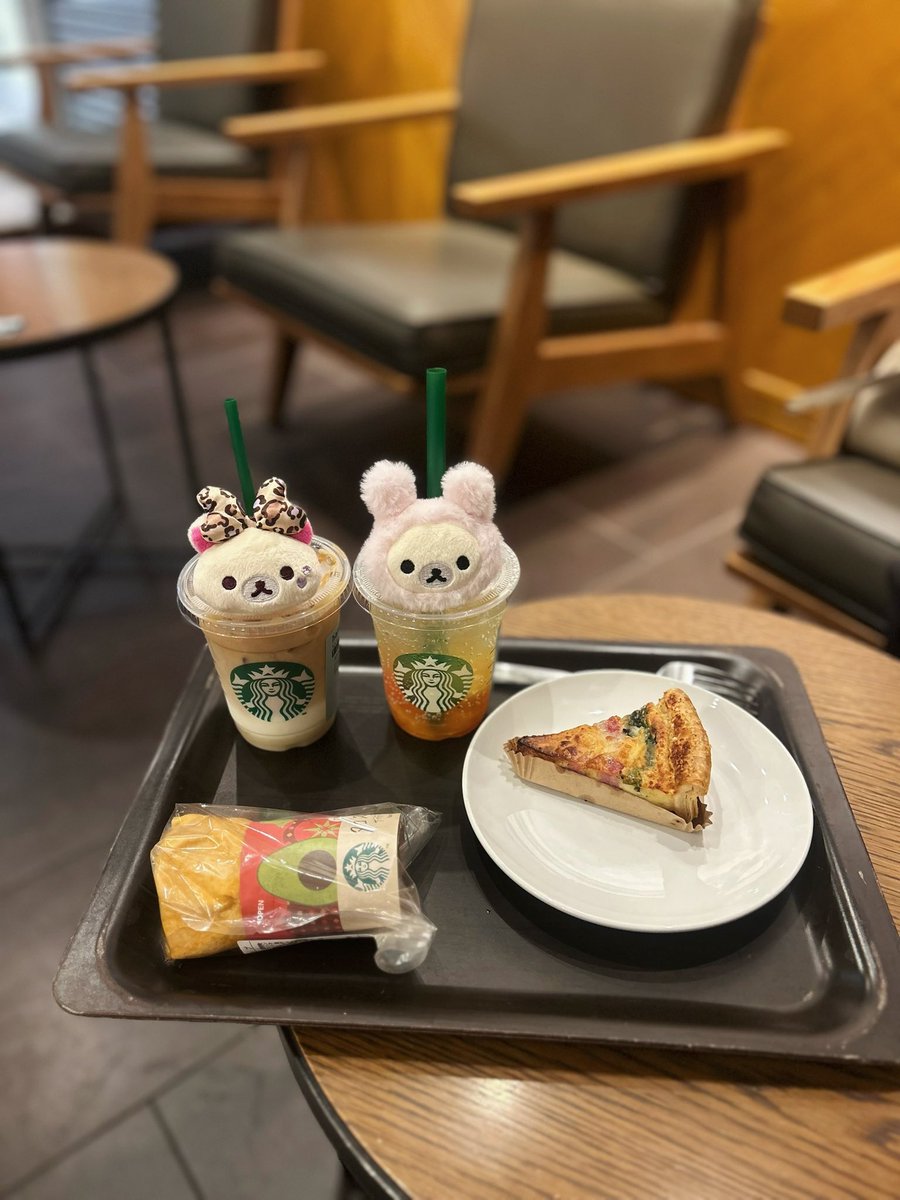 merochu43's tweet photo. 最近のコリちゃん(՞•̅㉦•̅՞)🤍💋✨♩ https://t.co/CVJJOmHLSy
