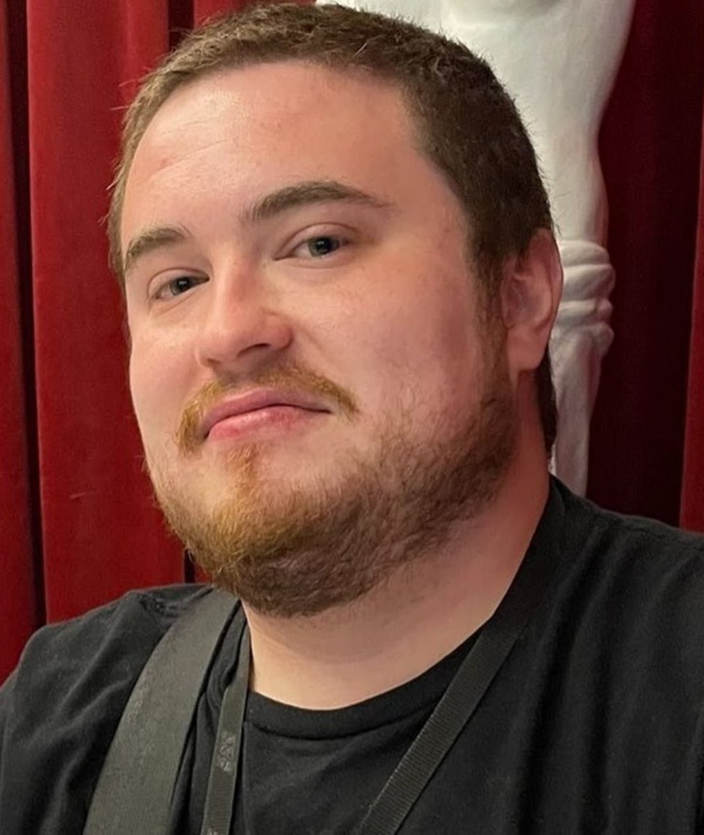 TheCartoonBase's tweet photo. Happy 33rd birthday to the talented Alex Rochon.

The voice of Caine in ‘The Amazing Digital Circus.’ https://t.co/Szd1f3ymcs