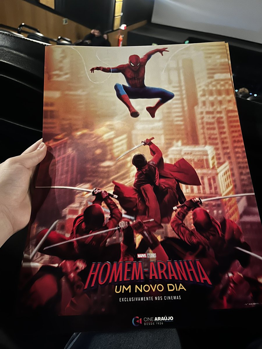 laura_moraisc's tweet photo. Amo ganhar pôster de filmes 🤏🏻🤏🏻 https://t.co/TIAmbm2wfO