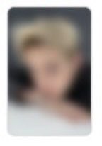 gnabnahc97chris's tweet photo. IS THAT A CHAN BED SELCA PC?? 😭 https://t.co/YLv8QaMpgU