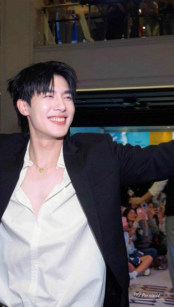 ponwindd's tweet photo. พี่ตี๋พี่ เกือบเดรสส

#teeboonyakait @Tee_wongsajaem 

DBTE FAN GATHERING
#รวมพลอย่าขอพี่เจน https://t.co/4QNqJ6BNlM