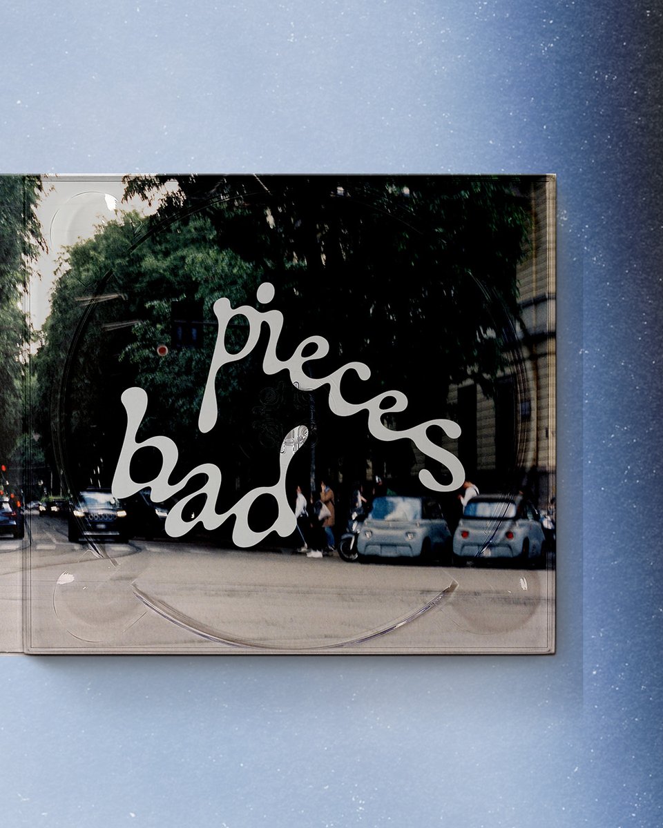 wave_to_earth's tweet photo. [wave to earth bad pieces 공식 MD 프리오더 안내]

‣ bad pieces CD
‣ bad pieces Logo T Shirt *아티스트 스토어 독점
‣ bad pieces Tracklist T Shirt *아티스트 스토어 독점 https://t.co/PywhX9yCqu