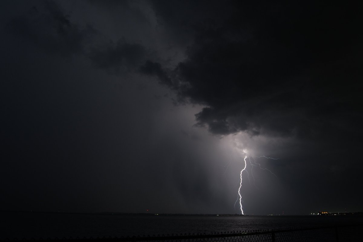 ChasingBolts's tweet photo. Chasing Bolts tonight at the Panama City Marina. Had to be patient on this one. First storm came through, but didn't want to get camera in the rain. So I waited for the next cell, and it produced a few good bolts. Bonus...I stayed dry. 👍
#NikonD750 https://t.co/PpCGVAtGUC