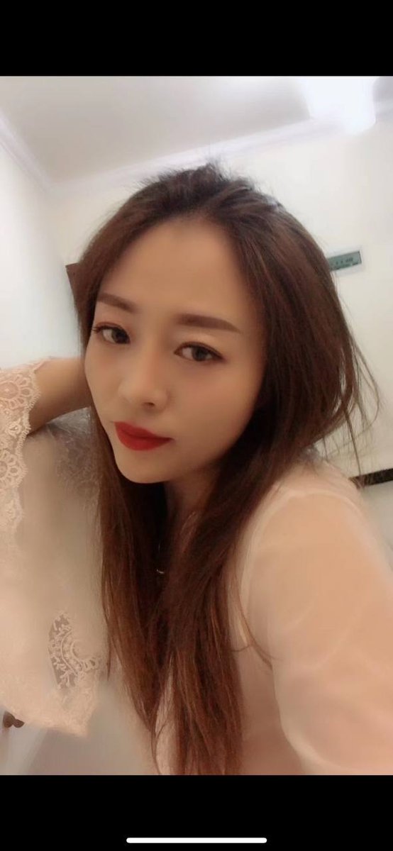 LucasA_C's tweet photo. 太太如此美丽的画让我美到哭了下来，眼泪看到了画也直接飙升到了月球
建邺区
老师042
截图联系客服：@LbBechara

（订100抵课费，白嫖勿扰）
#南京 https://t.co/zOMi58rlaa
