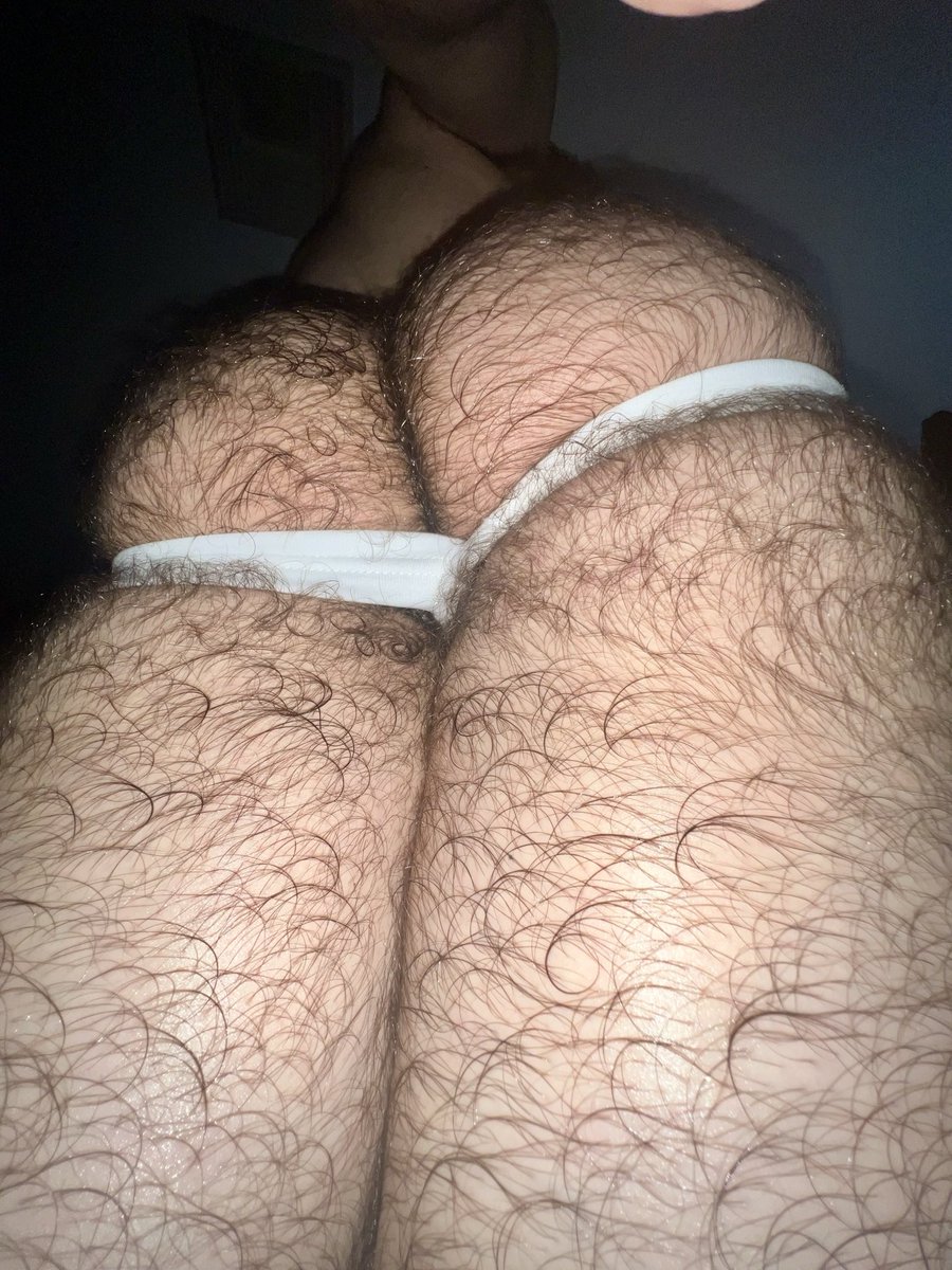 goontainted's tweet photo. got my hairy dumper stuck in a strap https://t.co/iOFIjXPTk6