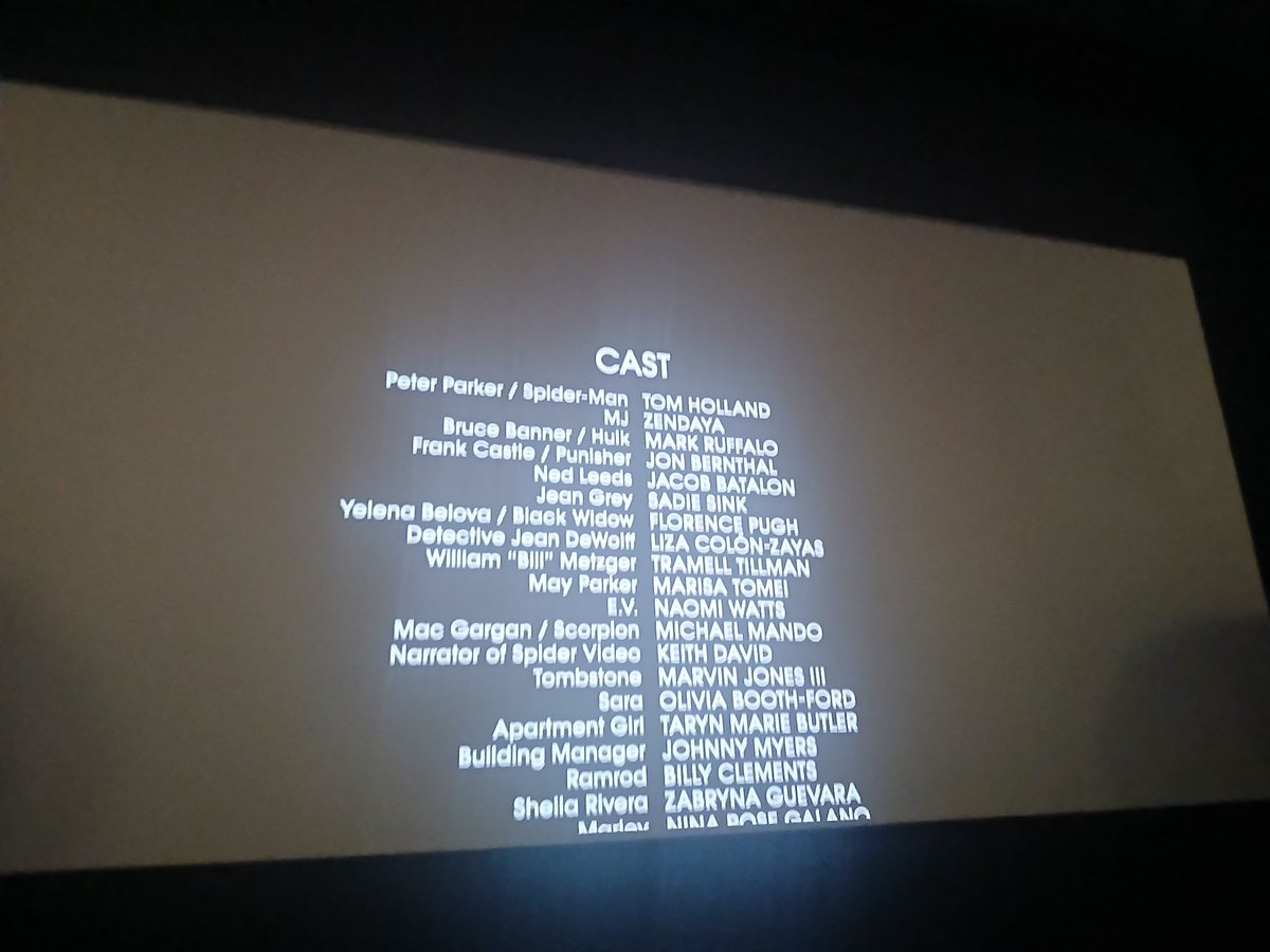 Lacapsularando1's tweet photo. TE PERDONO POR TODO TOM HOLLAND, SABIA QUE EL FINAL DE NWH ERA UN SEÑAL
PERDON POR DECIR QUE IBA A SER UNA CAGADA COMO FFH  ES SIN LUGAR A DUDAS LA MEJOR DE SPIDERMAN, MEJOR QUE LA 2 DE TOBEY https://t.co/ICvgTmYWkC