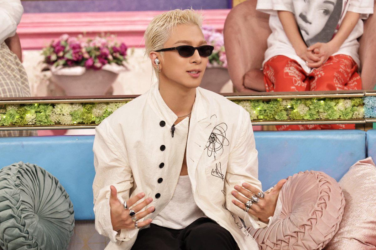 mezamashimedia's tweet photo. 今夜の『トークィーンズ』はBIGBANGのSOLこと、テヤンさんが登場しました！

アーティストとして“ロマンチスト”を目指しているというテヤンさん

「ロマンスは愛の一部であり、一番重要な要素」と語る持論に、女性陣が瞳を潤ませる場面も…

▶️https://t.co/KbTsPO348l

@_talkqueens https://t.co/2BsKnTStDO